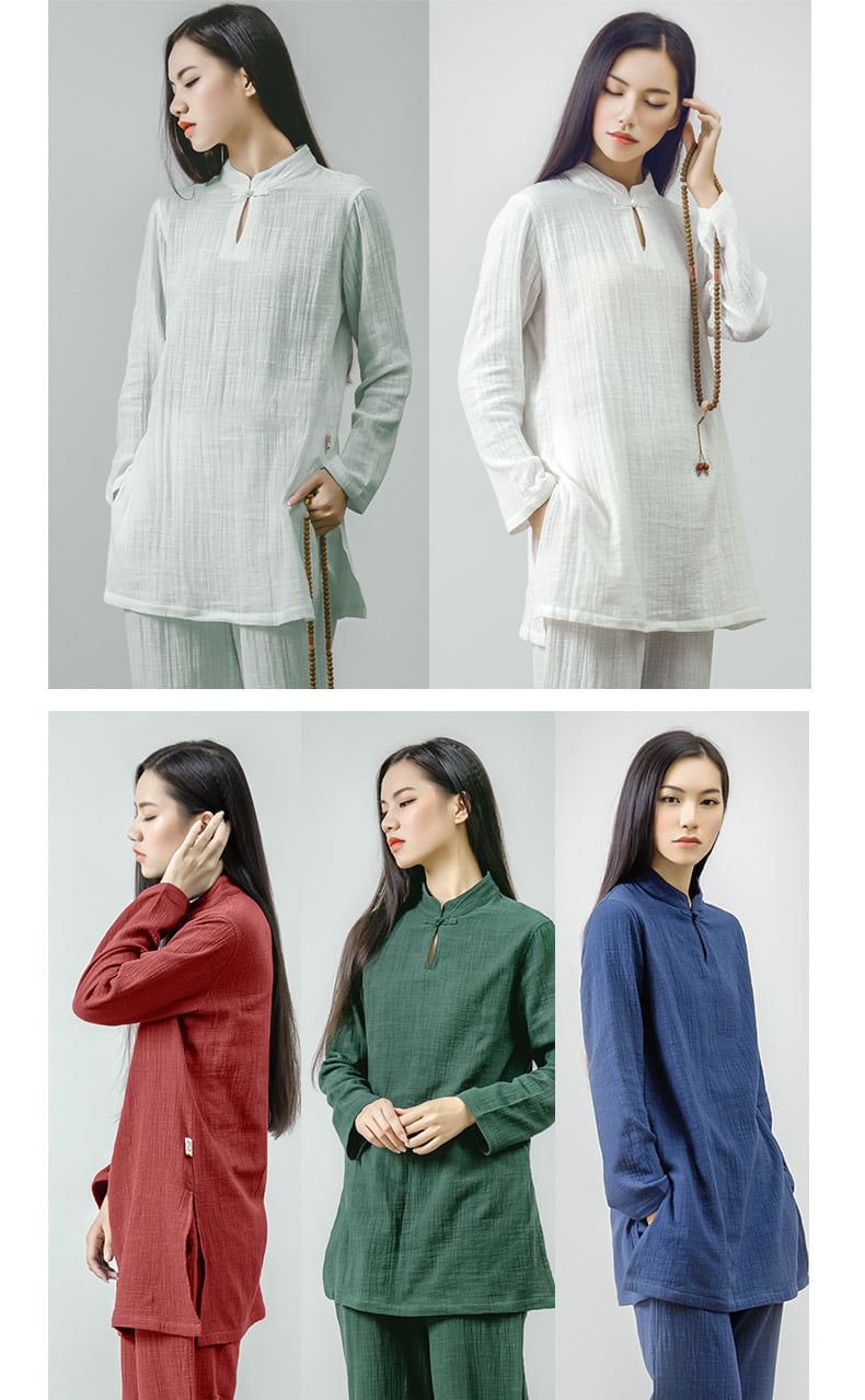 女性の太極拳服