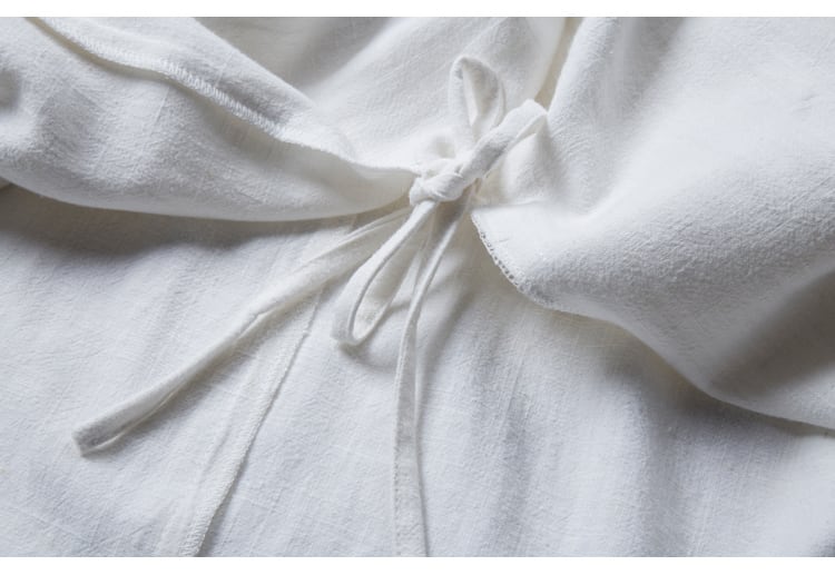 中華風のメンズクロークコート