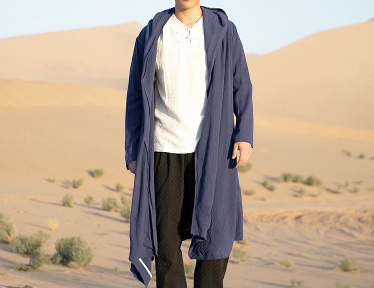 男性用のフード付きジャケット