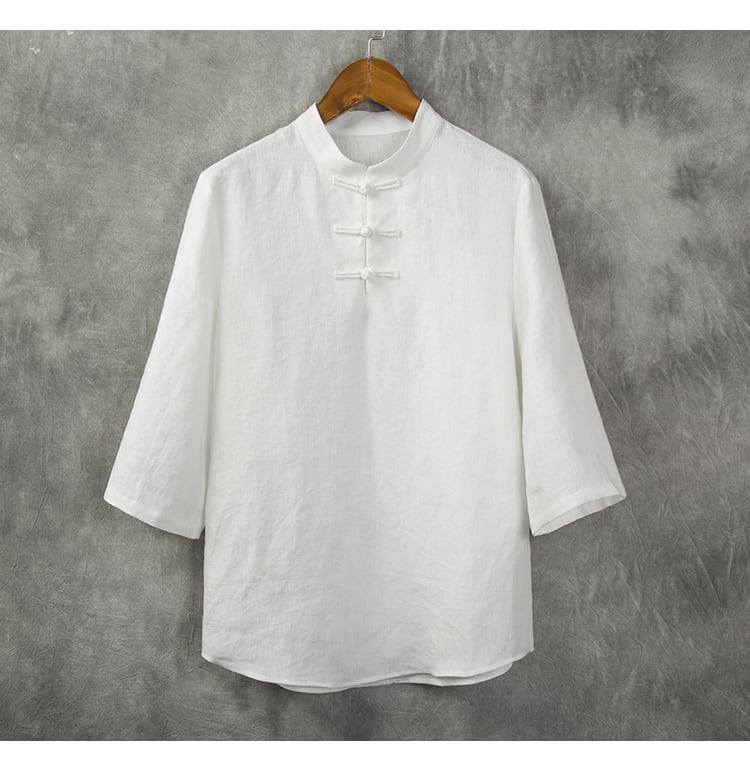 メンズの立ち襟Tシャツ