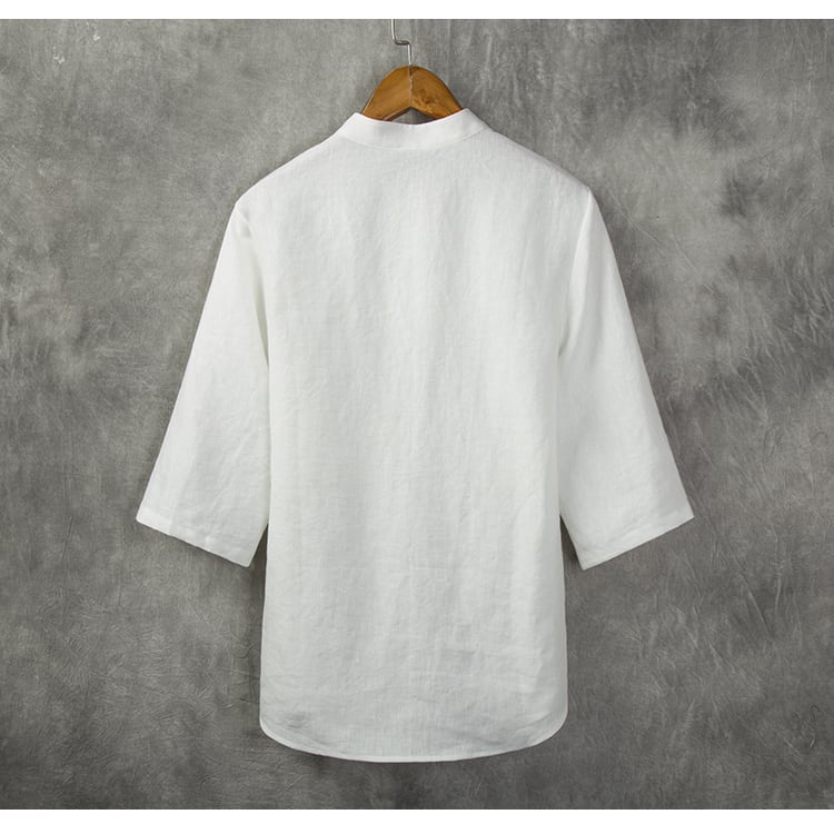 男性用の立ち襟Tシャツ