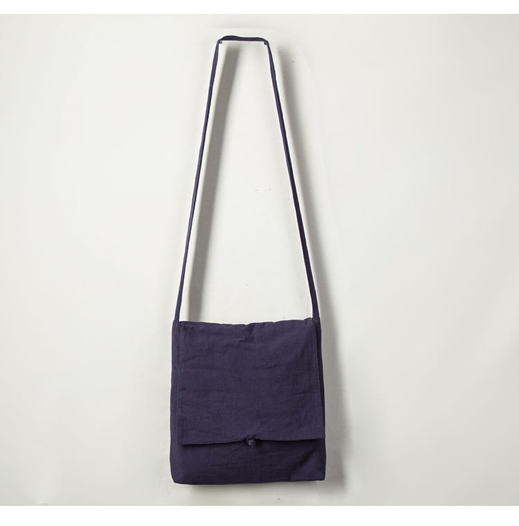 男性の中華風ショルダーバッグ