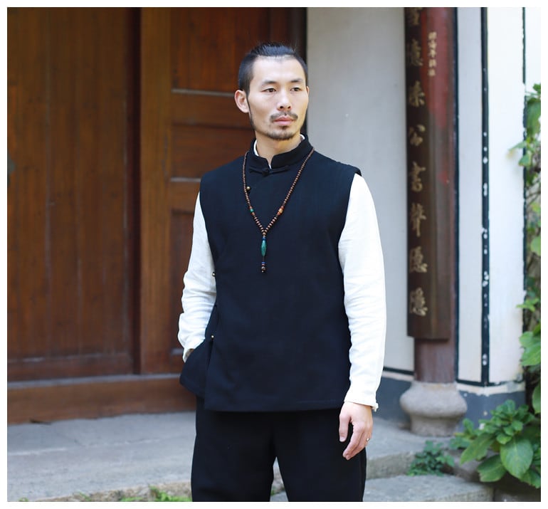 チャイナ風のベスト