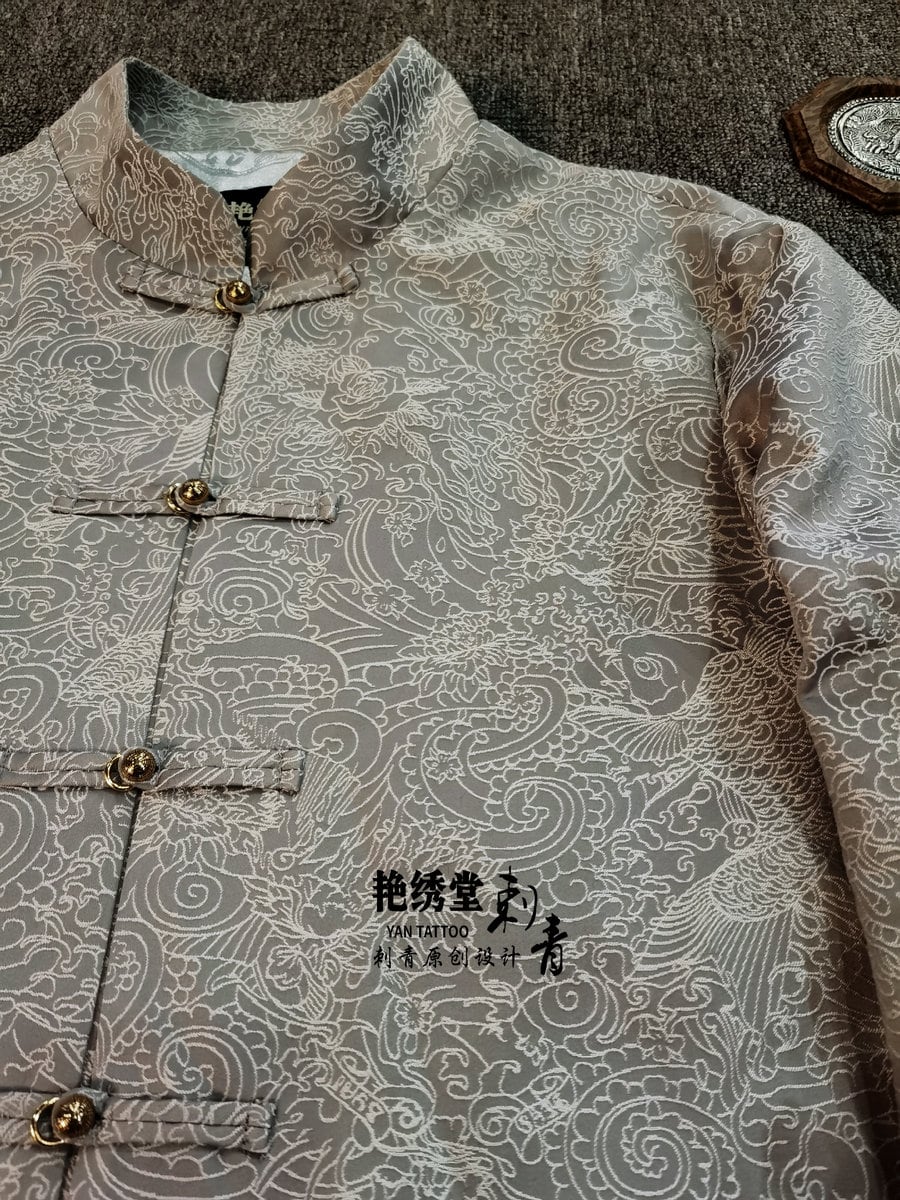 男性用のチャイナジャケット