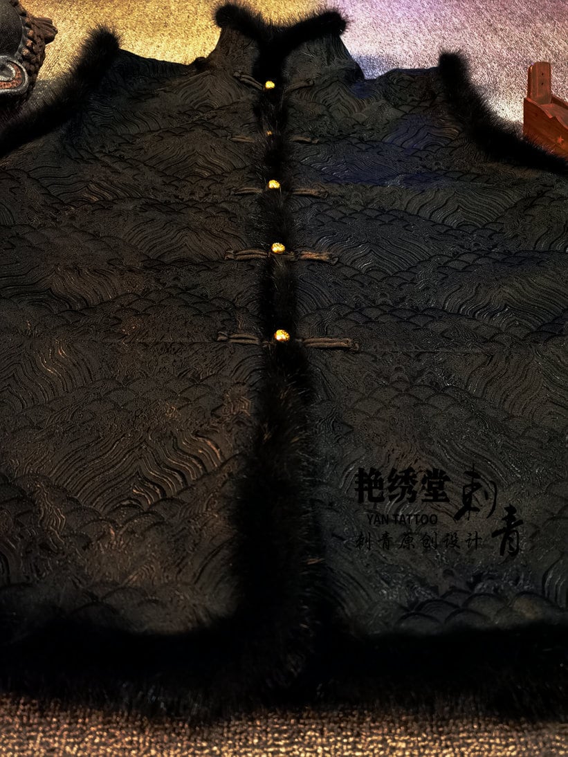 男性用のチャイナベスト