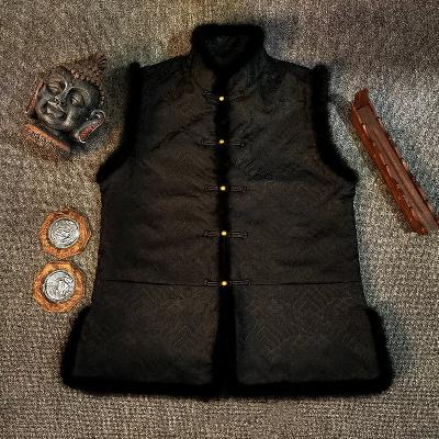 ミンクファーがとてもエアリーで高貴！中国ブロケードのアウターベスト