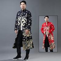 中国龍の総柄プリントが施されたチャイナコート。中綿キルティング仕様の軽くて暖かなコートです。