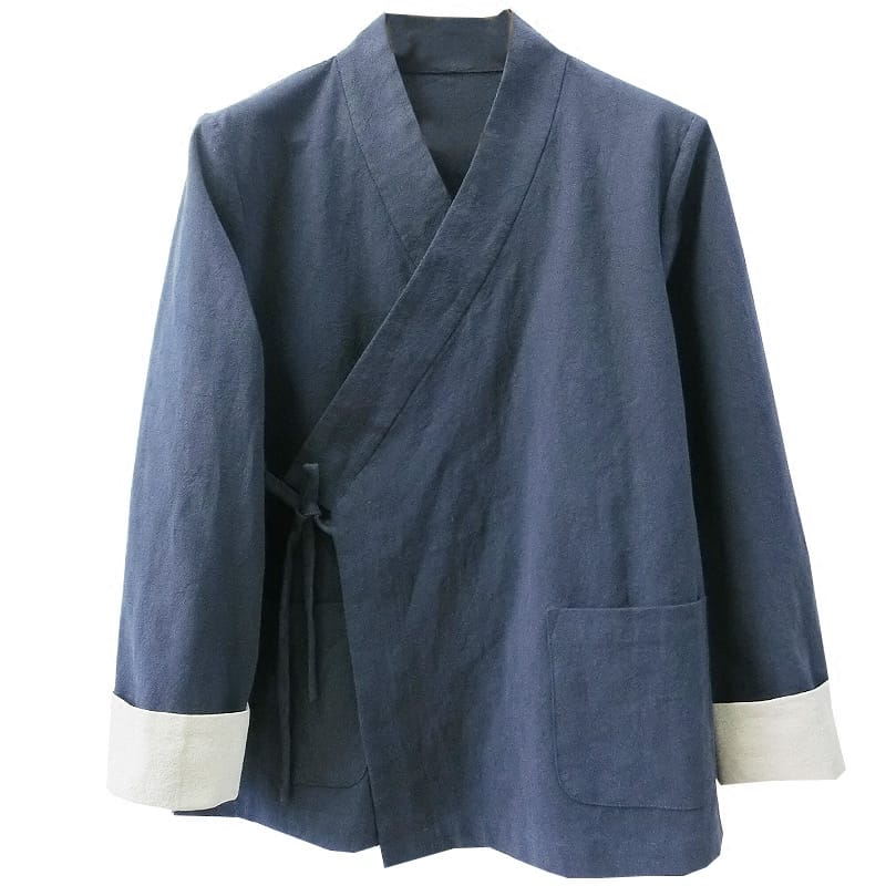 レトロな斜め襟の禅服ジャケット。年中着ていただける適度な厚さの綿麻生地を使っています。