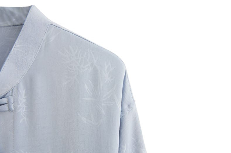 メンズのチャイナスーツ