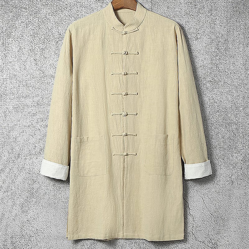 ゆったりフィットのミドル丈ジャケットです。通気性の高い春夏向きの綿麻素材を使用。