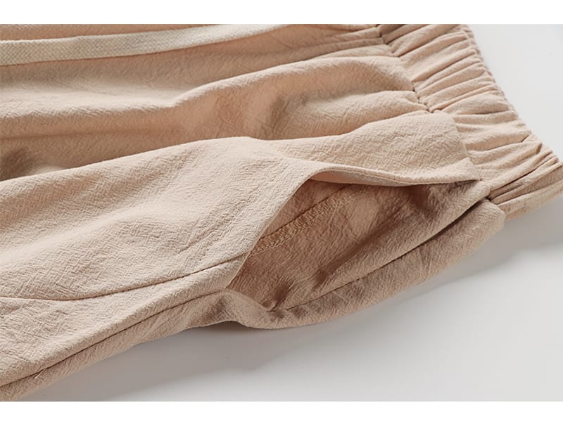 男性用の半袖チャイナセットアップ