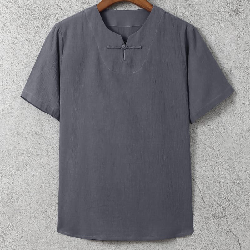 レトロな薄手綿麻のチャイナTシャツ。襟のV字の切り込みとチャイナボタンが特徴！