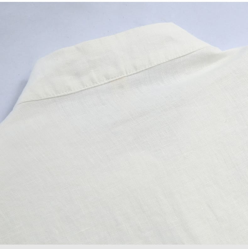 男性用の斜め襟シャツ