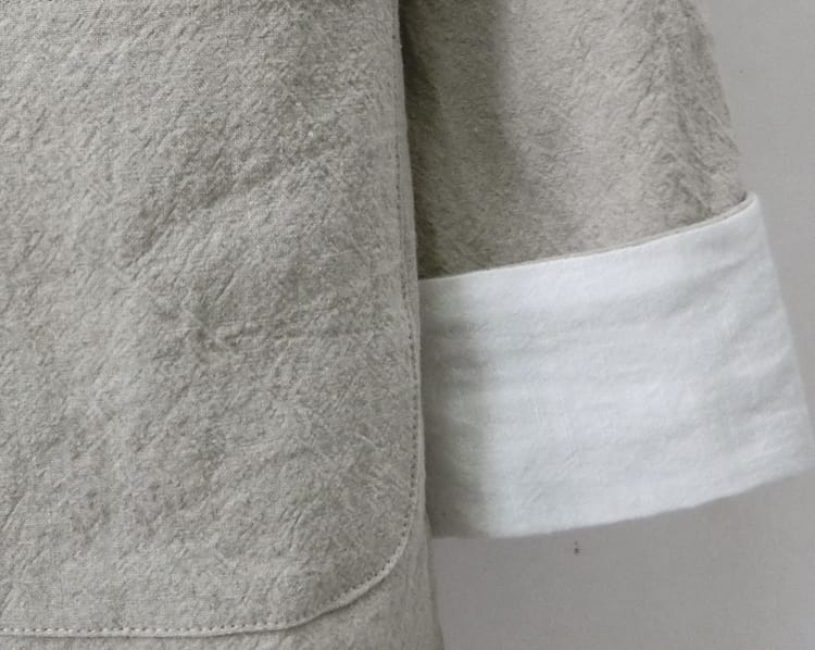 男性用のチャイナボタンのジャケット