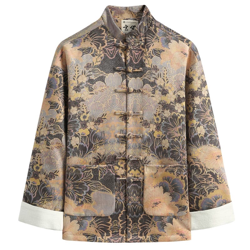 うっすら起毛感のあるフェイクスエードのジャケット。中国菊のプリント柄がとても中華な雰囲気