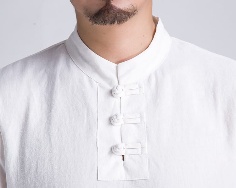 男性用のチャイナシャツ