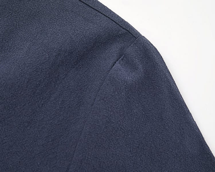 男性用のチャイナシャツ