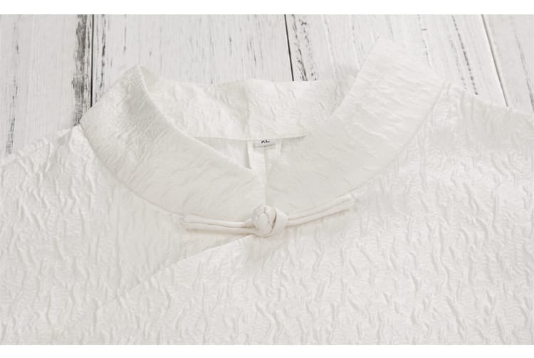 長袖のチャイナ服