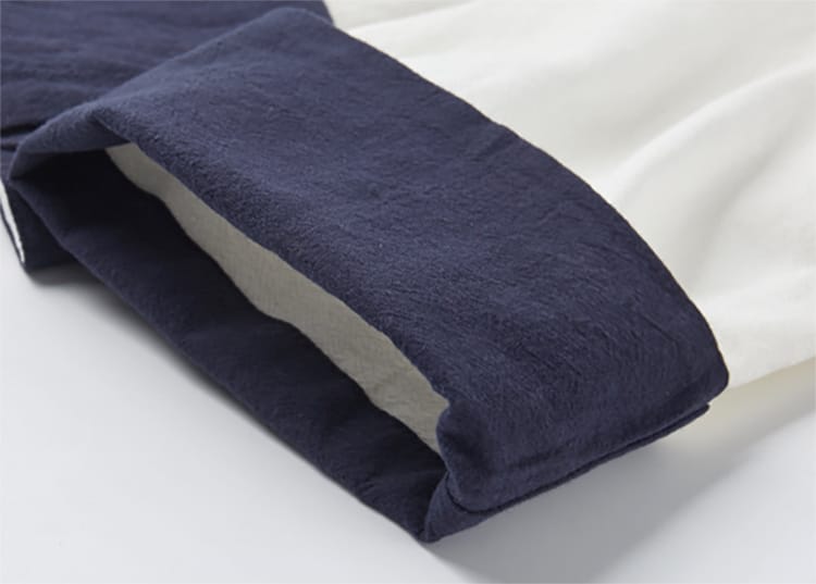 男性用のカンフーシャツ