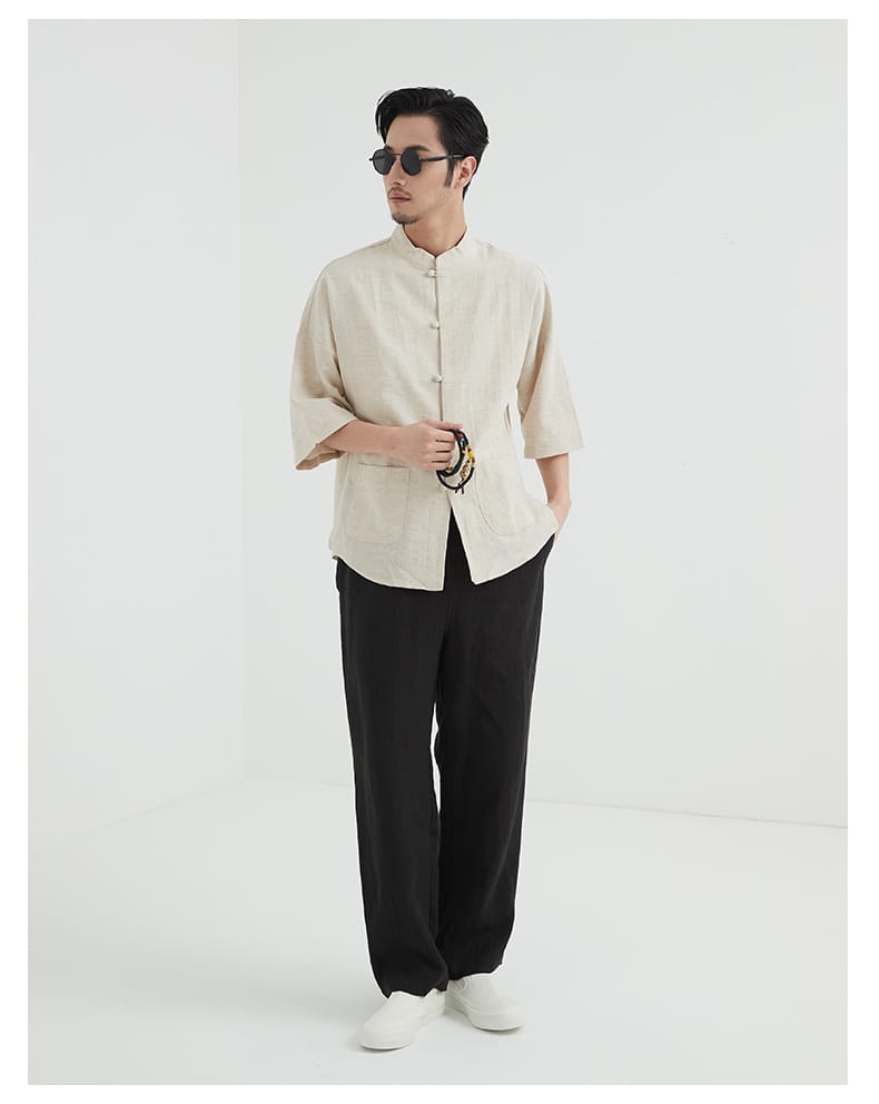 男性用のチャイナボタンシャツ