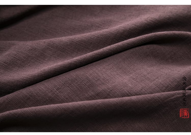 男性用の中華風シャツ