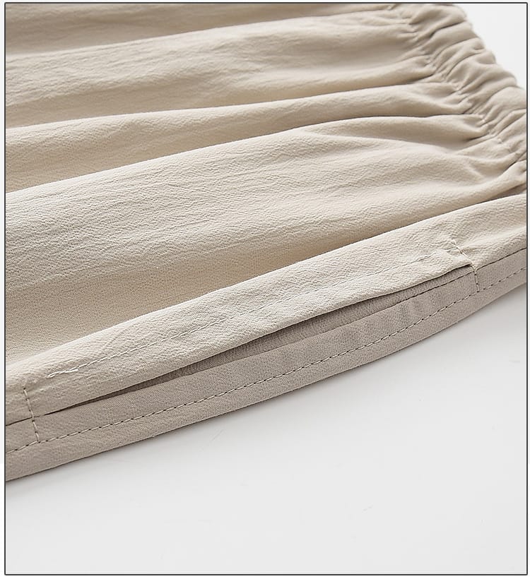 男性用のカンフースーツ