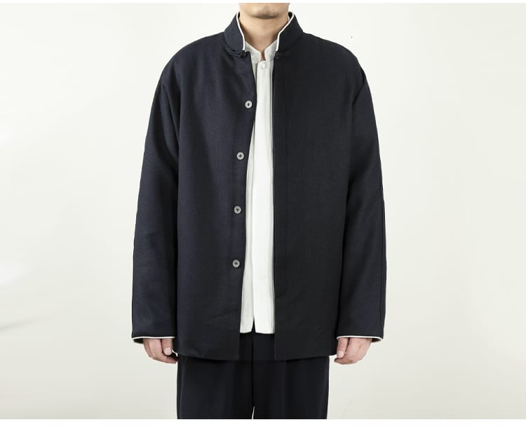 立ち襟のチャイナメンズジャケット