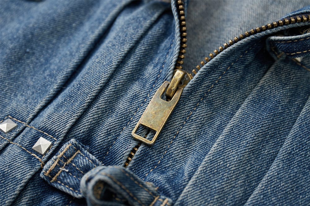 中国服のデニムジャケット