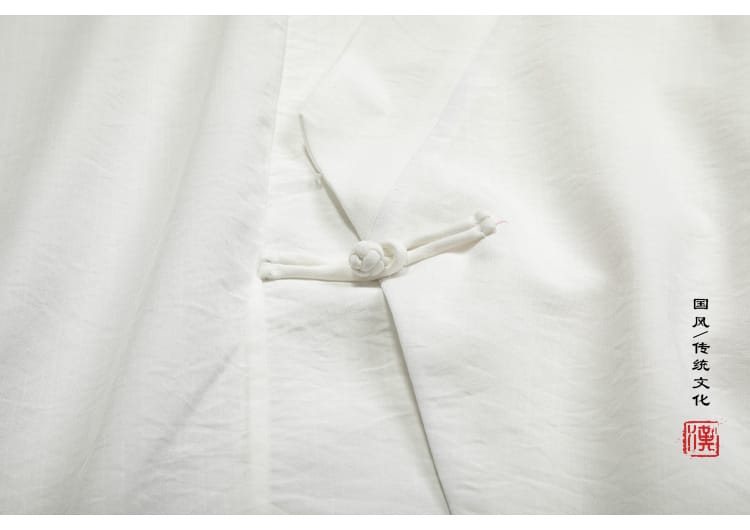 男性用の中華風シャツ