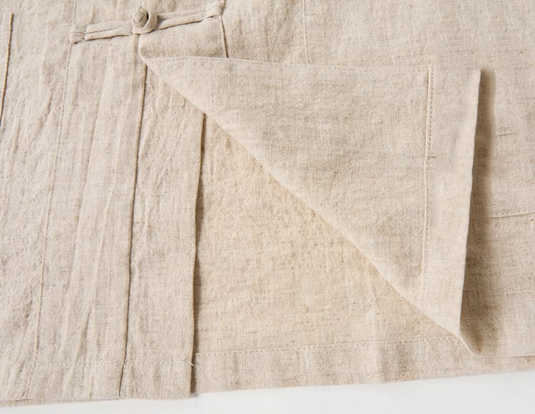 男性用の中華風シャツ