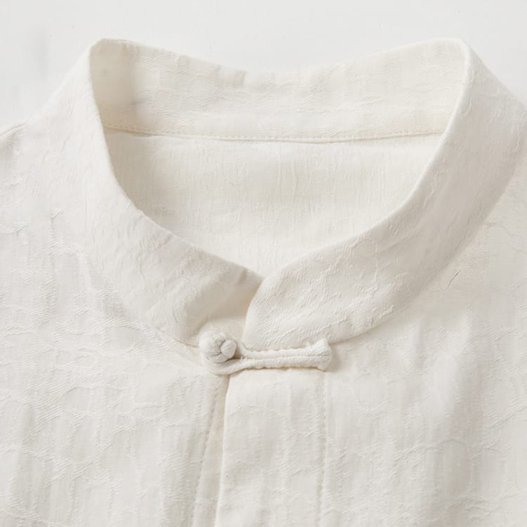 メンズのチャイナボタンシャツ