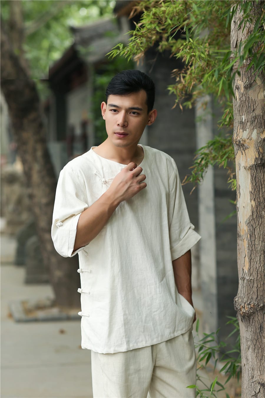 メンズのチャイナ風5分袖Tシャツ