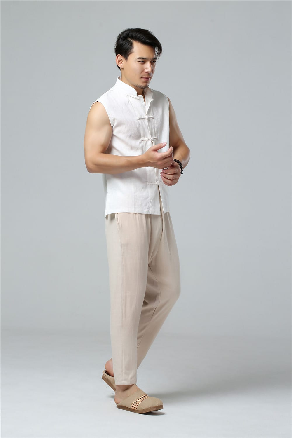 男性用のカンフー服