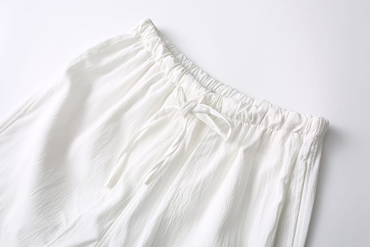 男性用の半袖中華スーツ