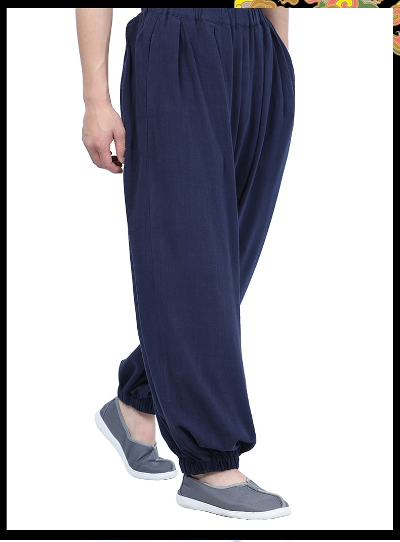 中華風のメンズパンツ