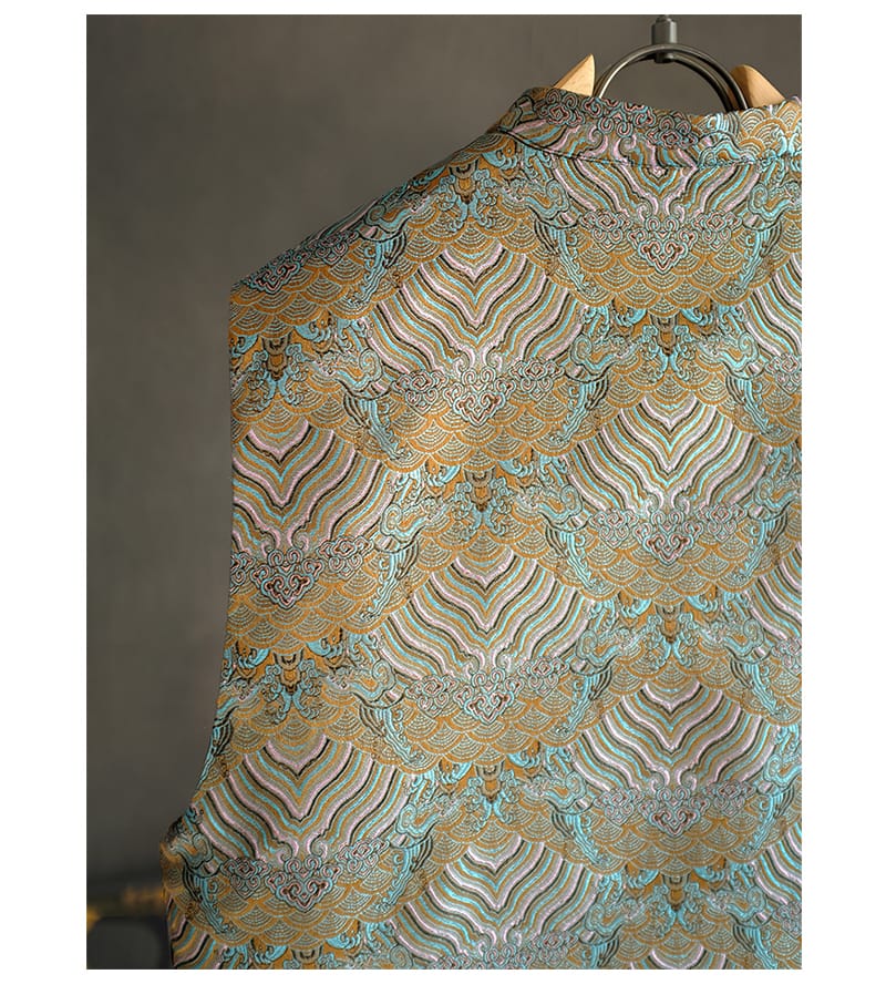 男性用の中国服外着