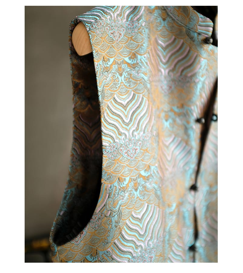 男性用の中華風ベスト