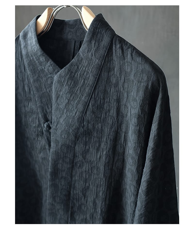 中華風のメンズジャケット