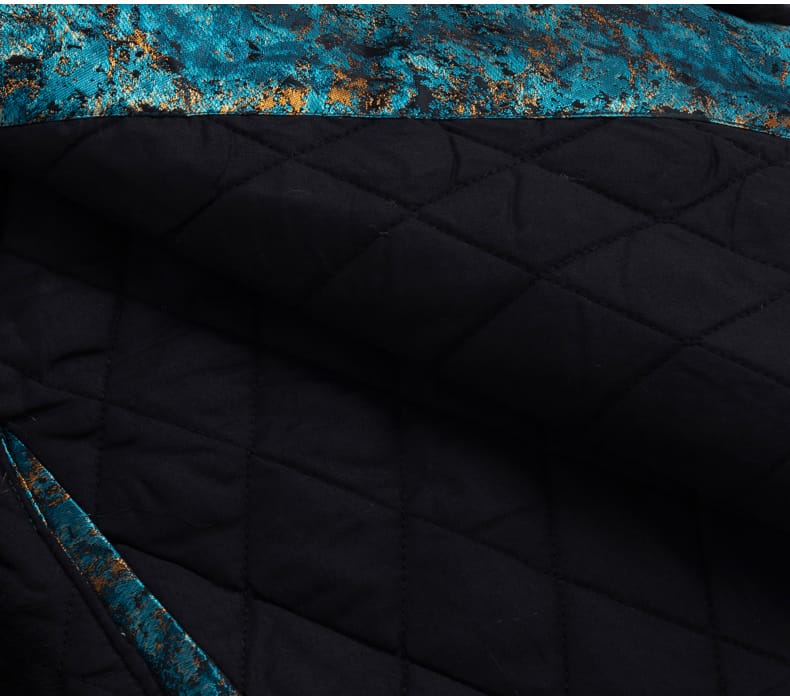 男性用の防寒中国民族衣装