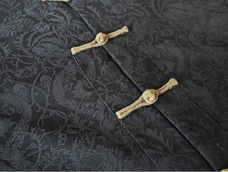 男性用のチャイナジャケット