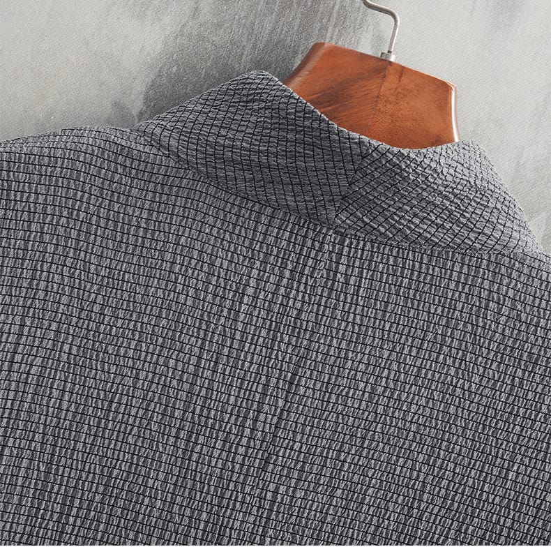 中国服のTシャツ