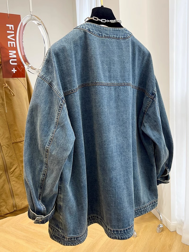 大きいサイズの中華風のデニムカーディガン