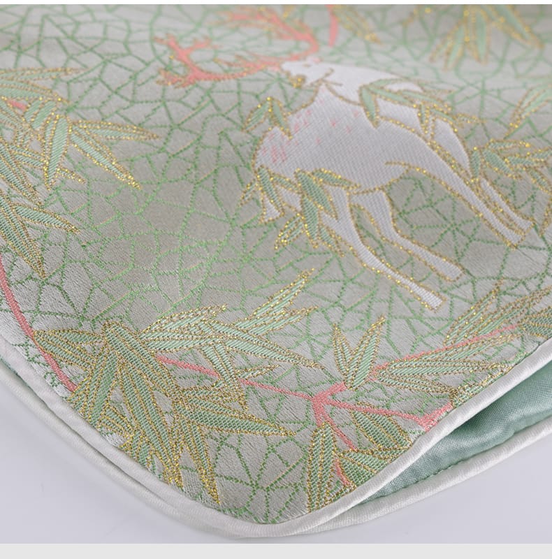 男性用の中国民族衣装