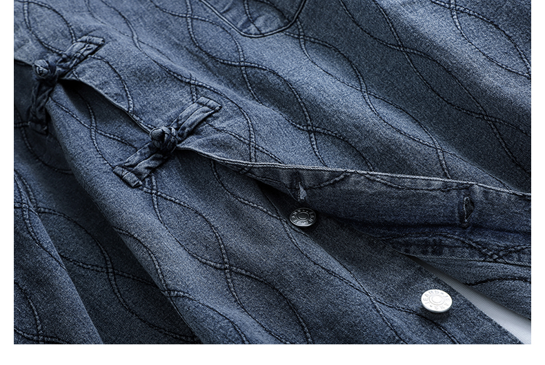 中国服のデニムジャケット