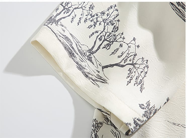 男性用のチャイナシャツ