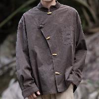 レトロな秋季向けのシャツ。ゆったりとしたシルエットで秋のトップスに最適です。