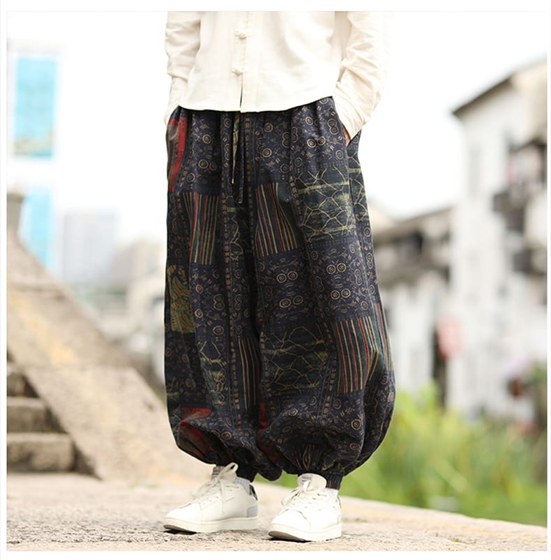 中華風のメンズパンツ