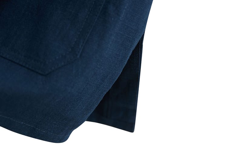 メンズのチャイナボタンの服