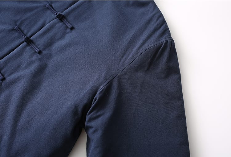 男性用の中華風の中綿コート