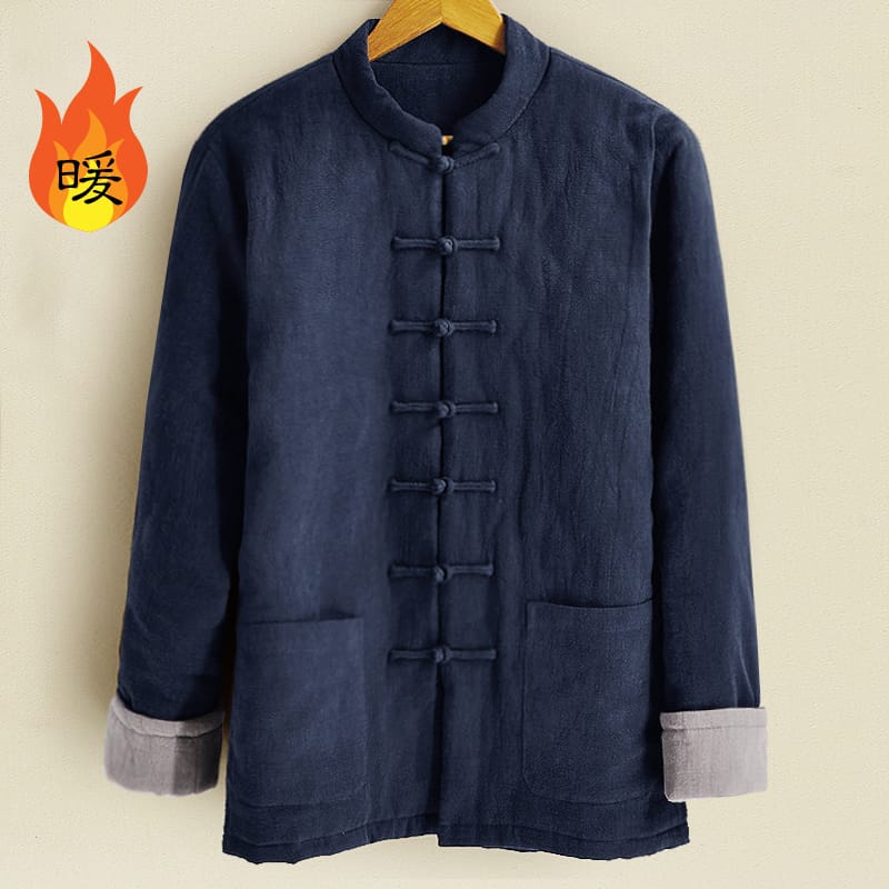 保温性に優れた中綿入りキルティング裏地で冬季に最適な一着